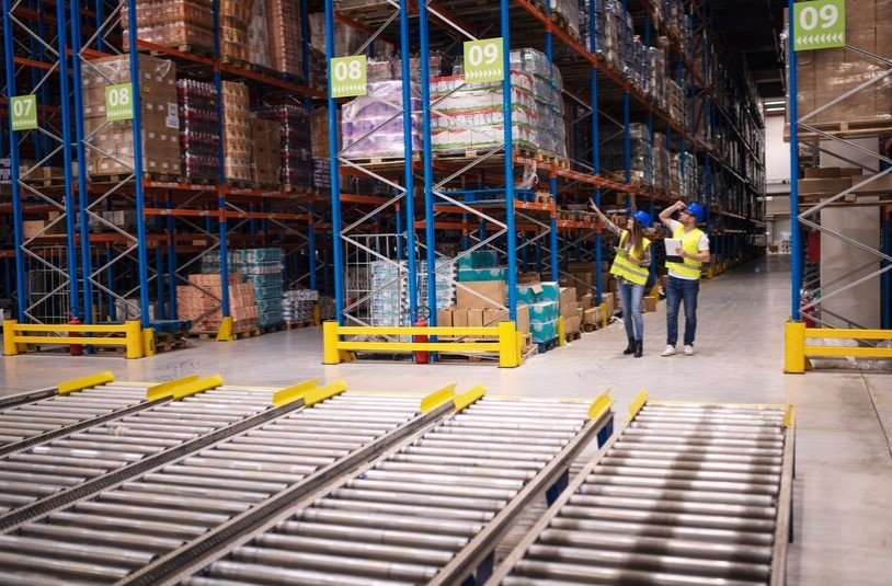 4 Reasons Why Breaks Are Essential for Industrial Warehouse Workers